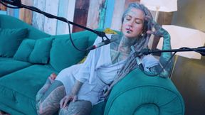 Tattooed goth model Anuskatzz talks love and ASMR