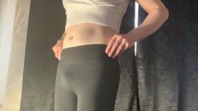 Crossdresser in leggings shows ass.