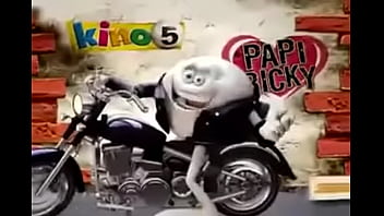 Marselo motoqueiro fudendo na moto