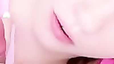 Cute teen loves being filmed while she's giving blowjobs POV style