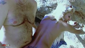 Crazy Lynn & Terry Beach Sex Scene - Blowjob & Cumshot Outdoors