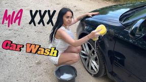 MiaXXX Car Wash