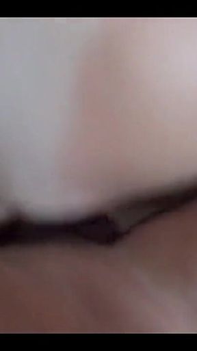 Amateur Home Sex with a Beautiful Mature with Orgasm in the POV