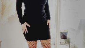 Effie Plays Strip Poker 2025