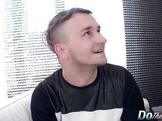 Dude Watches His Hawt Wife Valentina Ross Take a BBC