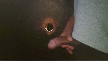 ENCONTREI UMA BOQUINHA CONHECIDA NAS CABINES ERA O SOCYAL SEM CAMISA QUE BOCA GULOSA