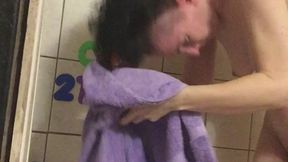 MSN THE ZONE TOWEL DRYING MY BODY WITH MY PUYPLE T *MSN THE ZONE DISCONNECT ROOM NOISE*