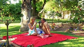 jessi summers gets fucked outdoors by joey ray