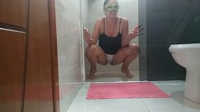 raquel mijando na calcinha e mostrando sua bucetona gostosa