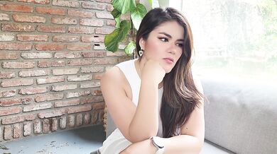 Husband's unsatisfied cheating wife asks her best friend for cock