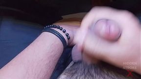 POWERFUL CUMSHOT STREAM CLOSE UP STROKE