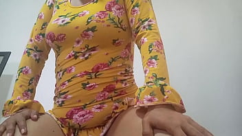 IMPRESIONANTE!! LATINA PASO TODO EL D&Iacute_A MASTURBANDOSE A SOLAS HASTA QUE HAGA UN CREAMPIE CREMOSO
