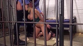 Kagney Linn Karter Anal Bondage/facial