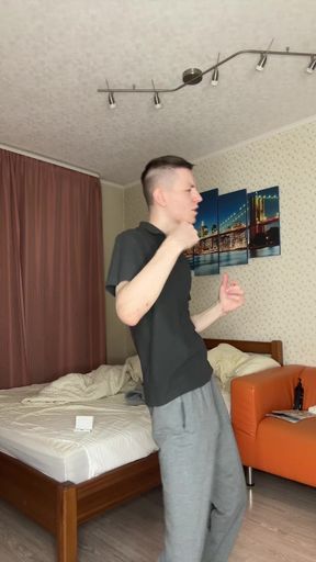 sometimes i be watchin my own vids like what was i even doin
