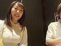 200gana-2532　お酒を飲みつつ赤裸々なお話をしている