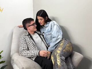 mother I'd like to fuck psychologist expressed milk from his patient that was cheated for his girlfriend - Salome Gil