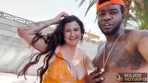 busty cougar hottie josie jaxxon gets banged and jizzed by rome major!