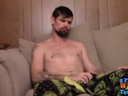 Smoking drag for straight stud that loves jerking off