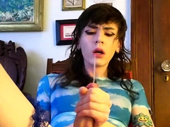 Solo webcam tranny masturbation