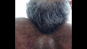 MEU PADRASTO ENCHENDO MEU CU DE LEITE