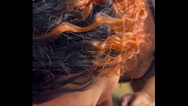 Amigas trans Manu William e Babi Antonella se divertem brincando juntas