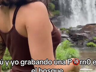 Juguetona hot
