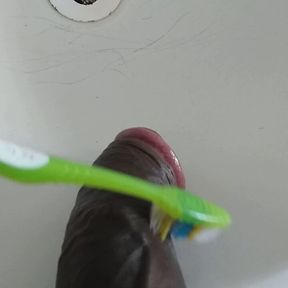 I WASHED MY DICK IN THE SINK AT CASA DO CORNO