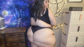 The Ultimate Comparison: Why Big Booty Girls Are Superior