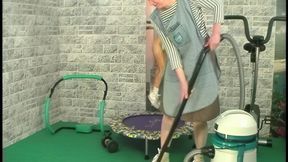 Mature GILF Sucks Cock Then Rides It Deep