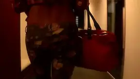 Teasing glamcore Darling rides black cock