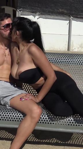 Fucking a hot Latina in a outdoor park