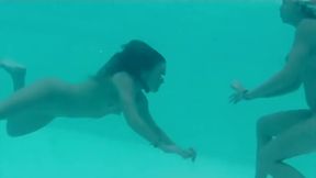 Angie Bates, Albina Nahar, Lynzey Patterson, Heather O'Donnell, Bianca Gross,Sofia Stefou - Sweet Prudence (2011)