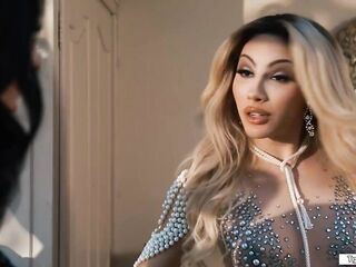 Breasty latin tgirl fairy Ariel Demure pops without a diamond