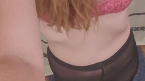 Punky striptease