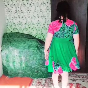 Green Dress As a Christmas Tree Sexy Ladyboy Dress Hot Bubble Butt Big Ass Fit Slim Femboy Shemale Trans Model