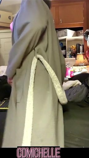 Cdmichelle Wearing Pink Bikini Swinsuit Singing to Snoop