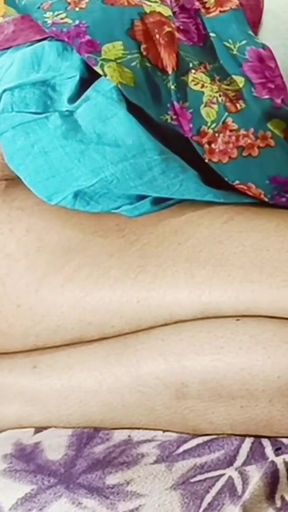 Beautiful Bhabhi Hot Sex Videos   Clip 1