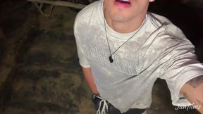 How Rich to See How This Colombian Masturbates Until He Cums