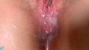 Latina'_s juicy ass twerks and gags in a horny close-up ride!