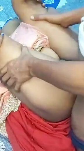 Real Homemade Village Housewife Bur Chudai Video Seelipng First Time Room Book Kar Ke Chod Diya