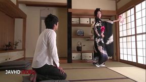 Hot Asian MILF Reiko Kobayakawa Gives Intense Blowjob in Kimono