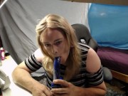 Aussie BBW CD Sucks an Fucks Dildo
