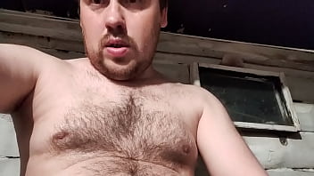 Толстый парень дрочит член в бане, мастурбация толстого члена на камеру,снял на телефон дрочу члена,передёрнул писюн,проигрался со своим пенисом на камеру,снял видео для порно сайта,кому подрочить член?