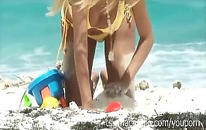 Sanding her clit