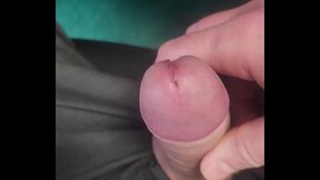 Je me masturbe au boulot