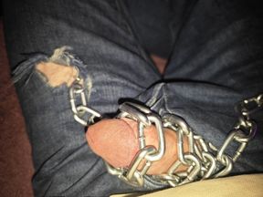 Chain around the tail in Levi&#039;s 501 jeans