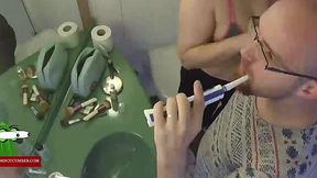 Quickie in the bathroom - Amateur porn GUI00307