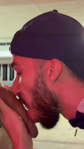 Citebeur.com - Vadim Romanov picks up Cocksucker in a parking lot   Clip 2