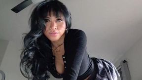 Ember Snow- Seducing Dad's Employee - POV Fuck Sunday Solo