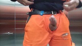 Construction worker cums during break